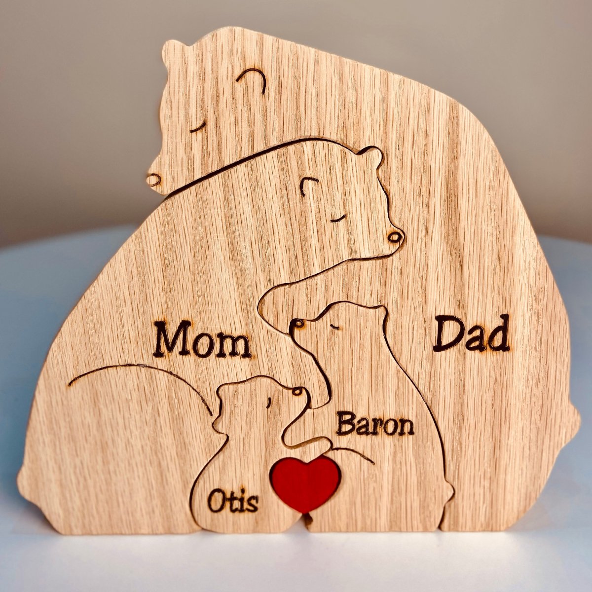 Puzzle Familiare in Legno Personalizzato: Ricordo Unico e Senza Tempo 
